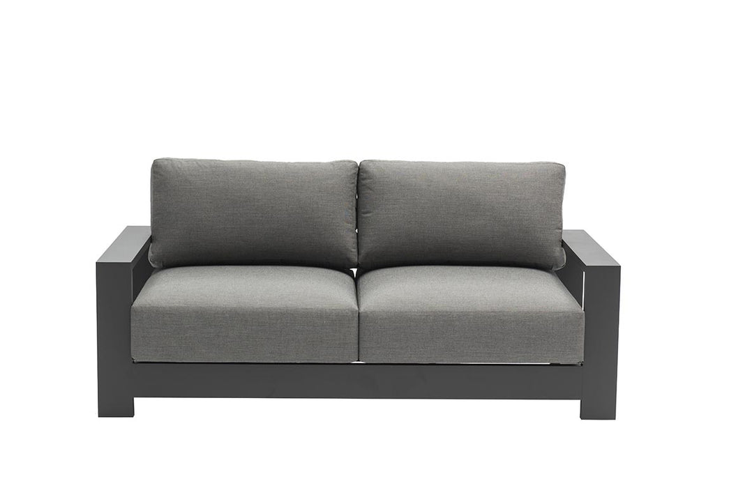Capri 3- Seater