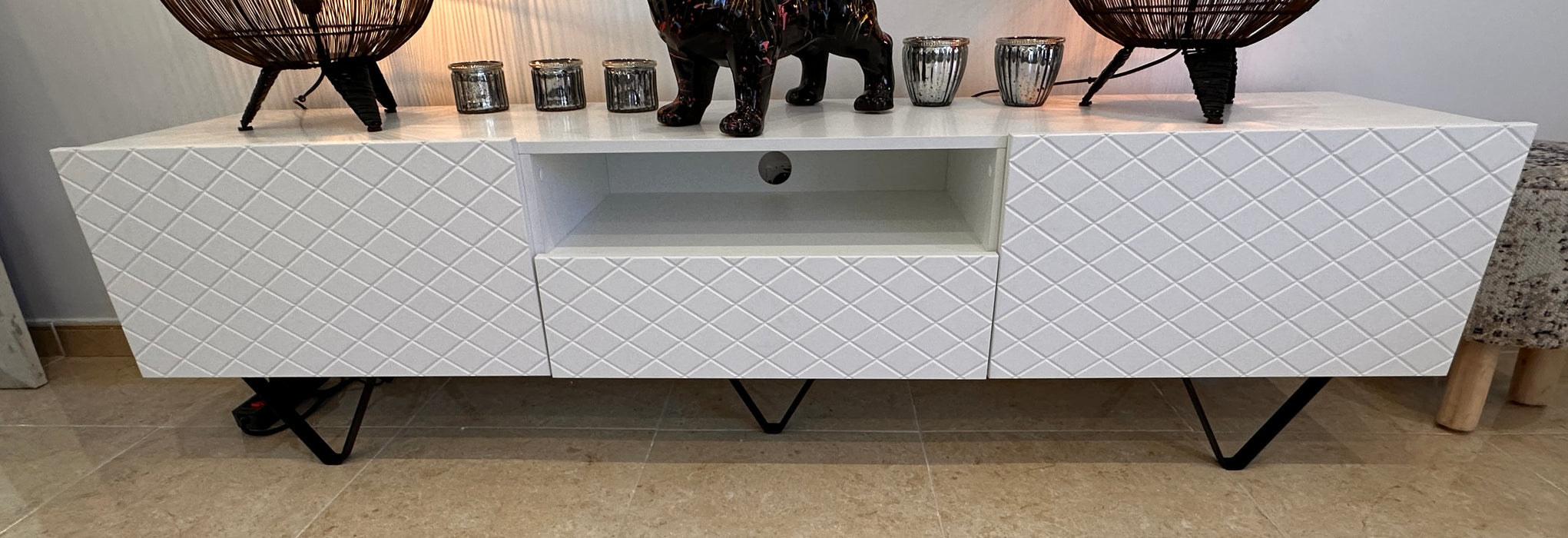 Commode Leo