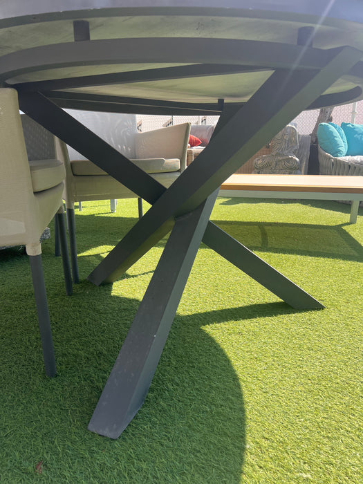 Mikado Dining Table Round - Frame only/ ALU