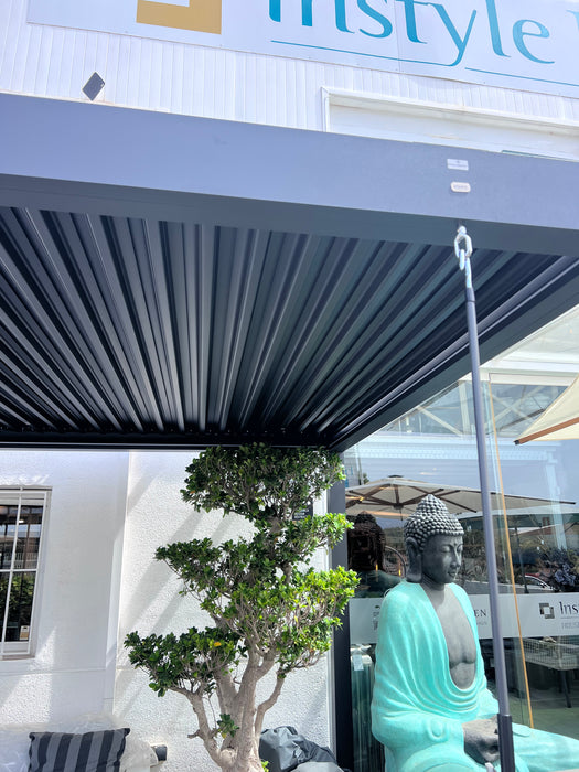 Gazebo Sky Pergs / Lieferung & Montage AB 500,-