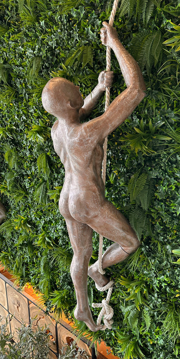 Climber / Kletterer Statue