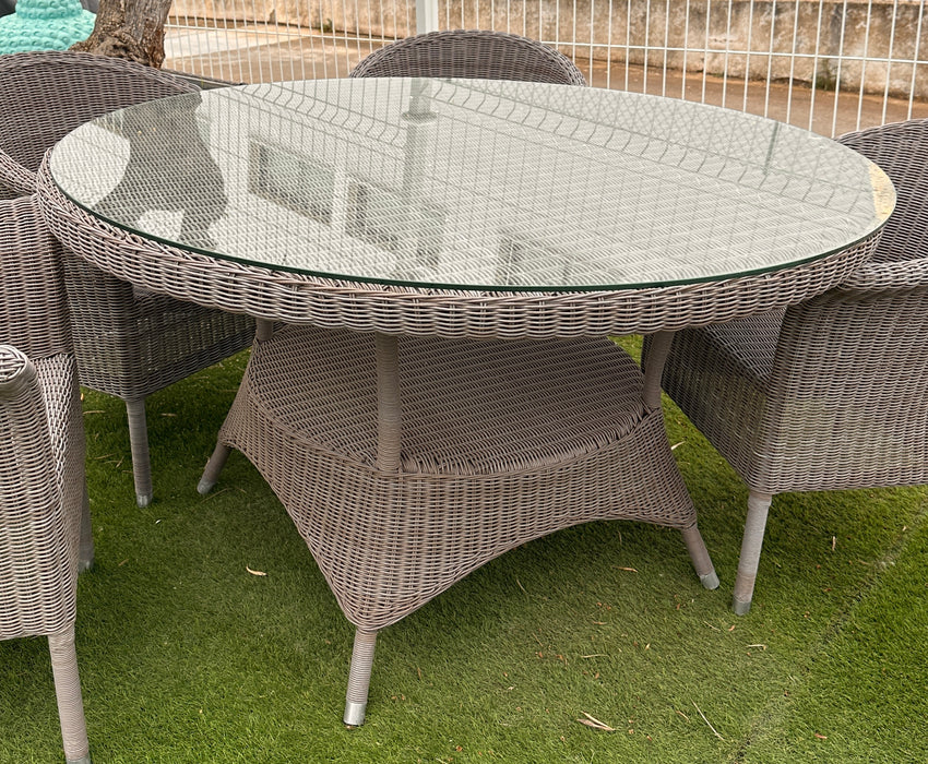 Round Dining Table
