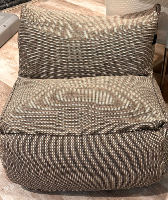 Dotty Medium 1 Seater