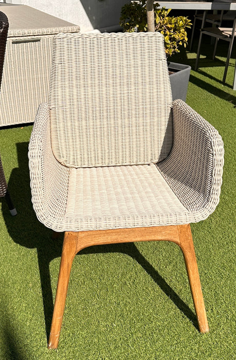 Luca Chair with teak legs